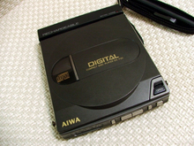 Aiwa-dx-p20-logo.jpg